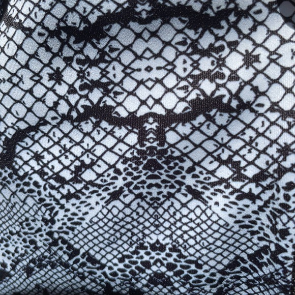 NWOT Zyia leggings - Picture 2 of 5